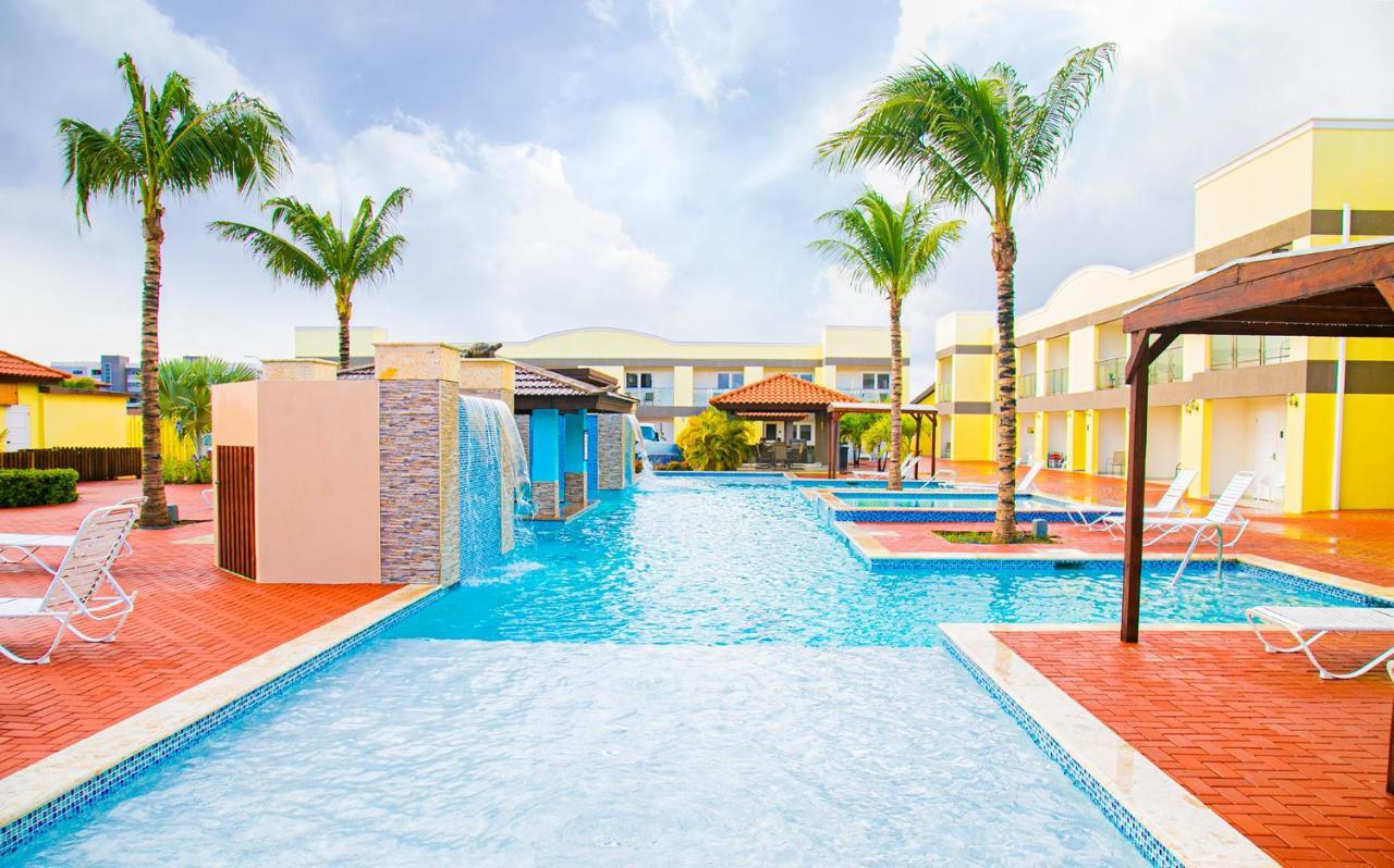 Pearl Aruba Condos Palm Beach Bagian luar foto