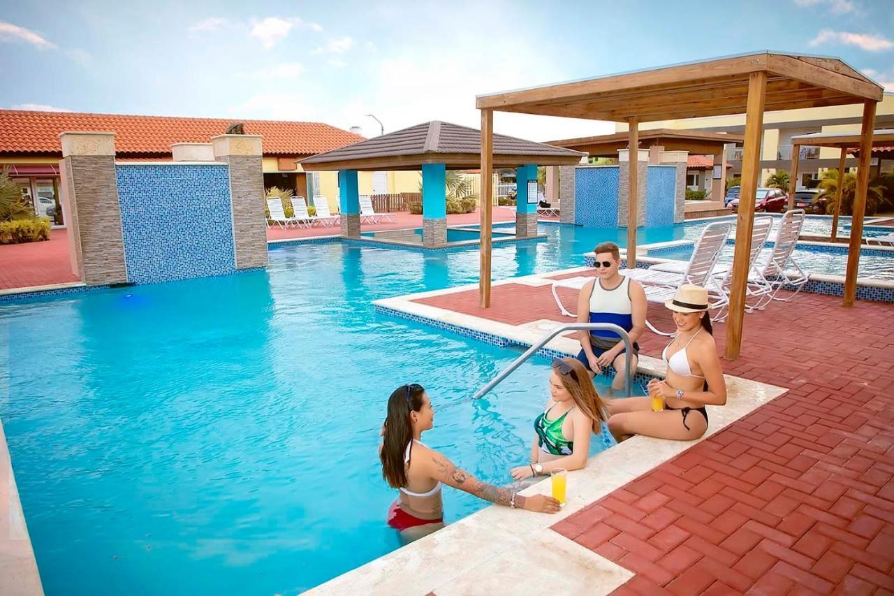 Pearl Aruba Condos Palm Beach Bagian luar foto